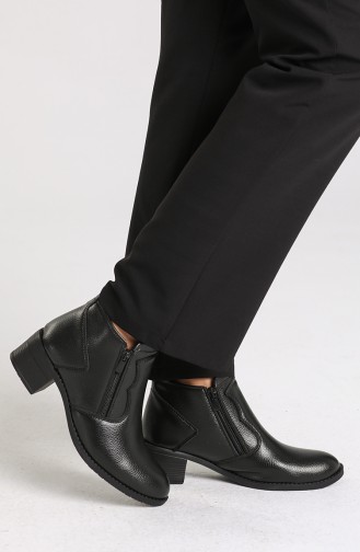 Black Boots-booties 04-02