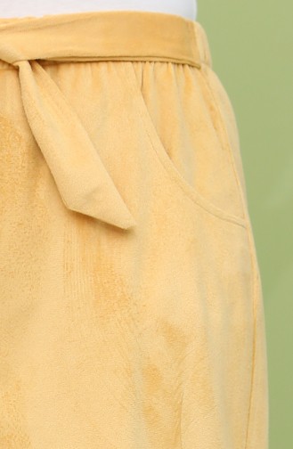 Yellow Pants 1010-02