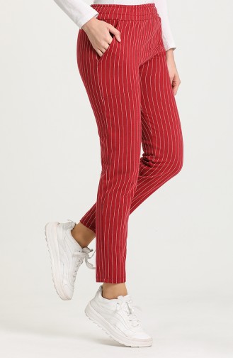 Red Pants 0305-03