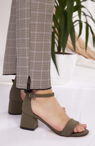Green High Heels 01-14