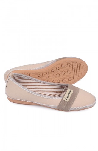 Cream Women`s Flats 8822-2