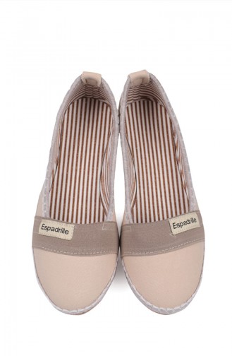 Cream Women`s Flats 8822-2