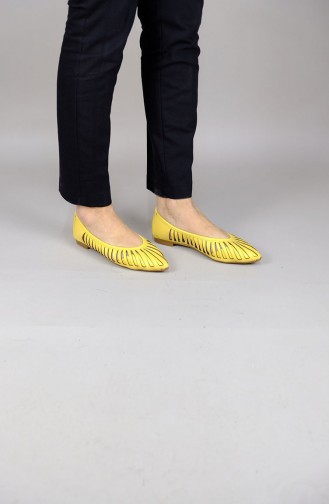 Yellow Woman Flat Shoe 1110-03
