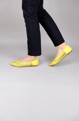 Yellow Woman Flat Shoe 1110-03