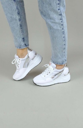 White Sneakers 1995pb-01