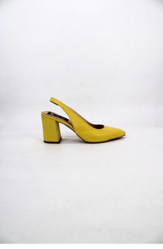 Yellow High-Heel Shoes 00712.SARI