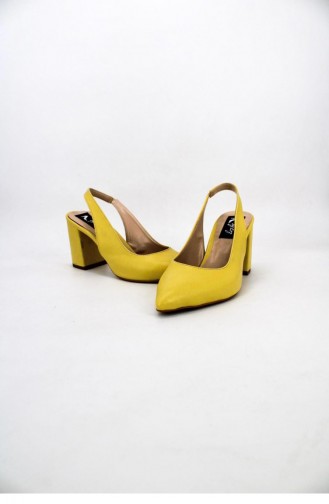 Yellow High-Heel Shoes 00712.SARI