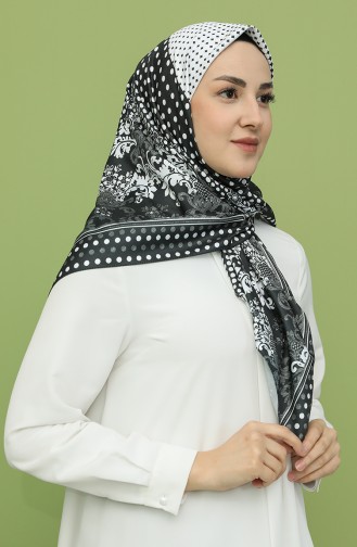 White Scarf 1000-01