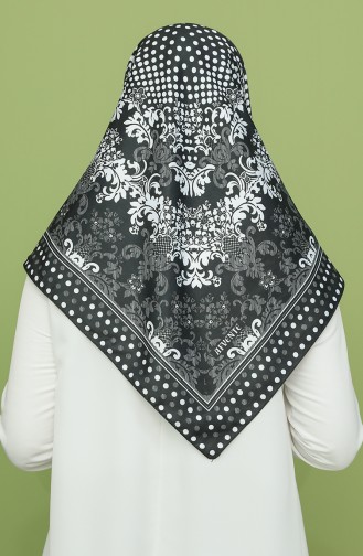 White Scarf 1000-01