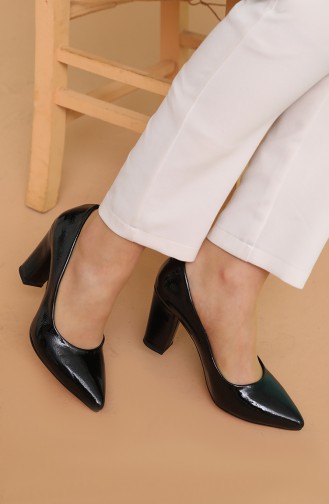 Bayan Topuklu Ayakkabı AP121-02 Siyah Kırışık Rugan