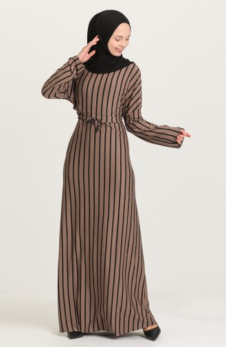 Nerz Hijab Kleider 8062-01