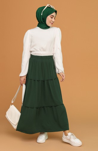 Grass Green Skirt 8323-02