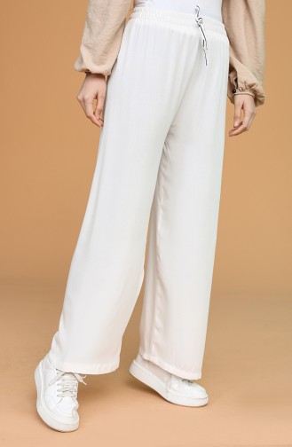 White Pants 4435-18