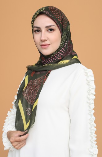 Green Scarf 662-102