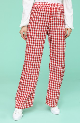 Red Pants 1643-02