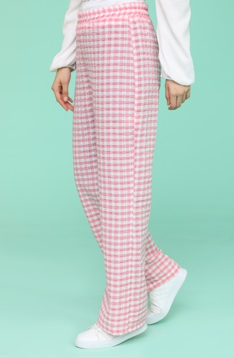 Pink Pants 1643-04