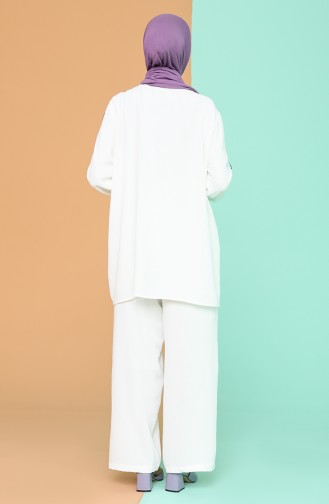 White Suit 2022-03