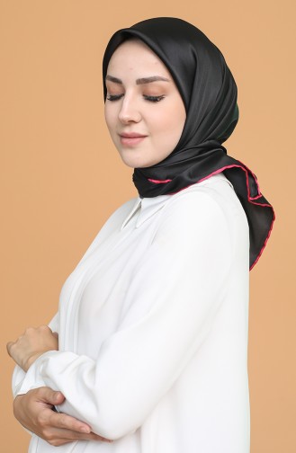 Renkli Biyeli Düz Eşarp 15275-03 Fuşya