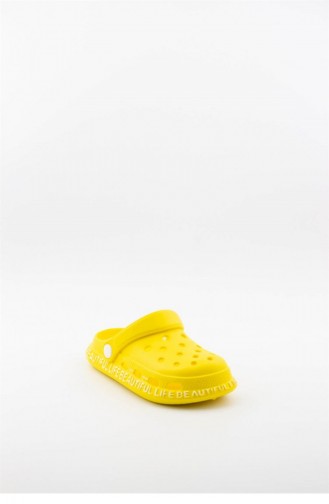 Yellow Kid s Slippers & Sandals 3757.MM SARI
