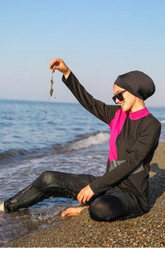 Black Swimsuit Hijab 1950