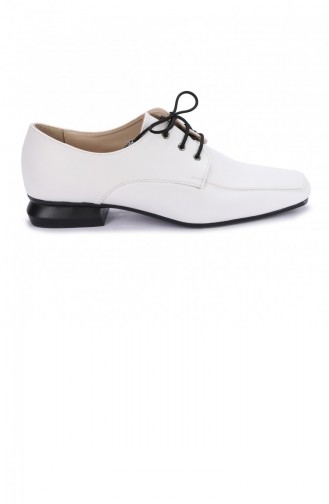 White Casual Shoes 20KGUNAYK000009_A