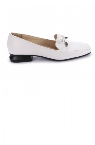 White Casual Shoes 20KGUNAYK000007_A