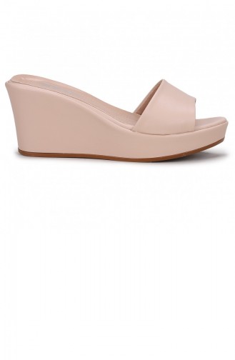 Claquettes d`été Beige 21YTERWOGGO0047_P0003