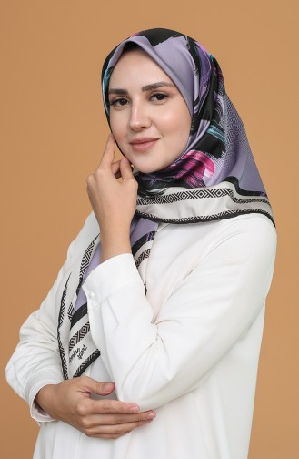 Violet Scarf 2018-08