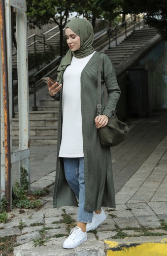 Khaki Strickjacke 2008-02