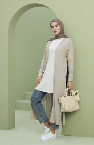 Beige Strickjacke 2008-04