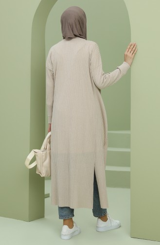 Beige Strickjacke 2008-04