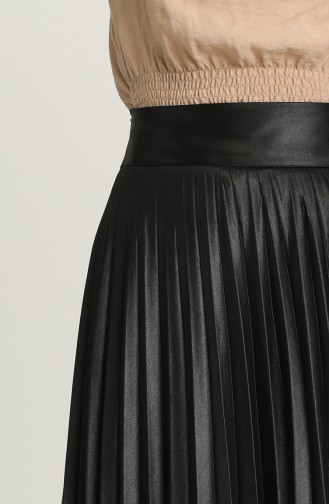 Black Skirt 1041-01