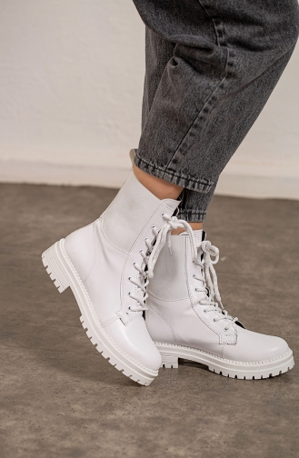 White Boots-booties 878BN01-01
