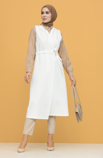 White Waistcoats 2132-01