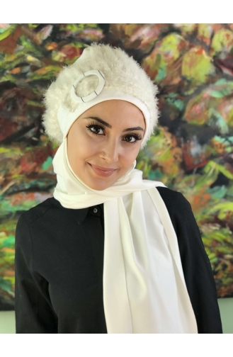 Kartopu Model Tesettür Atkılı Tokalı Şal BRŞL21EY13-01 Beyaz Kirli Beyaz