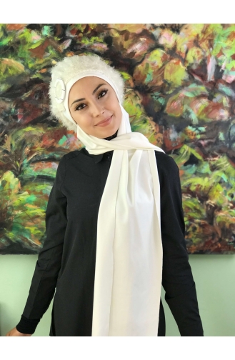 Kartopu Model Tesettür Atkılı Tokalı Şal BRŞL21EY13-01 Beyaz Kirli Beyaz