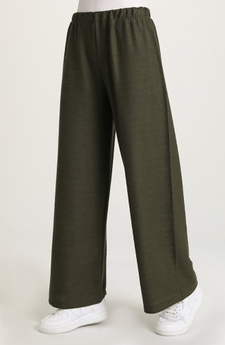 Green Pants 0249D-01