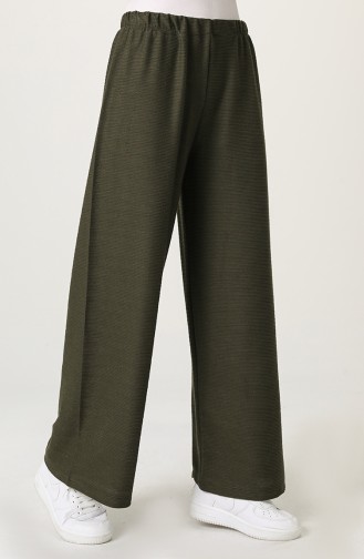 Green Pants 0249D-01