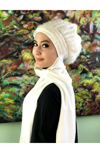 Kartopu Model Tesettür Atkılı Tokalı Şal BRŞL21EY13-01 Beyaz