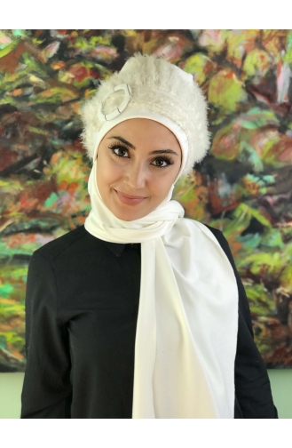 Kartopu Model Tesettür Atkılı Tokalı Şal BRŞL21EY13-01 Beyaz