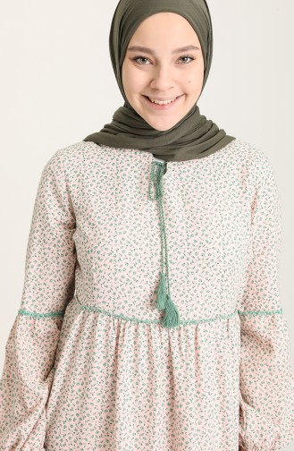 Green Hijab Dress 22K8510-01