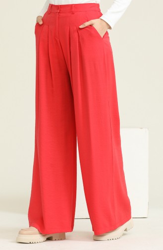 Red Pants 8376-01