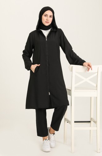 Black Cape 0202-01