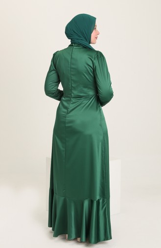 Büyük Beden Beli Taşlı Saten Abiye Elbise 6029-03 Zümrüt Yeşili