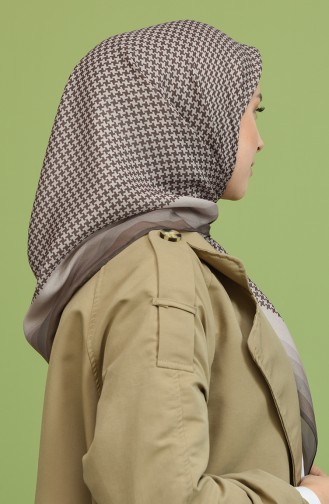 Karaca Dijital Baskı Twill Eşarp 90844-06 Kahverengi Taş