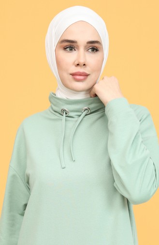 Green Almond Sweatshirt 3024-07