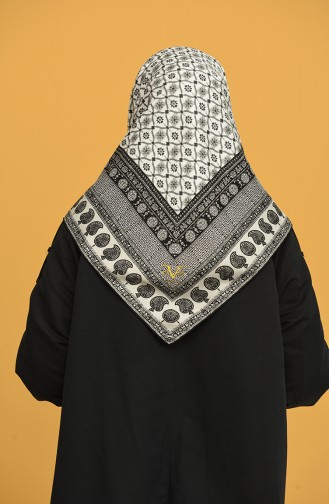 White Scarf 10331V01