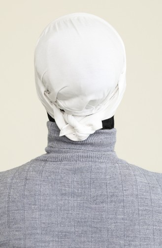 Weiß Bonnet 02