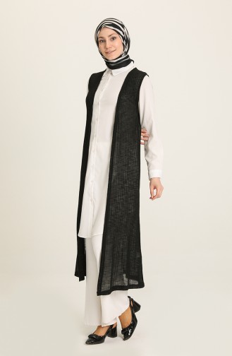 Black Waistcoats 8466-01