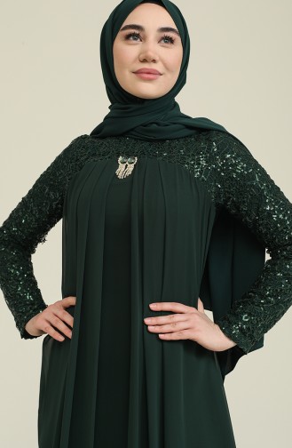 فستان سهرة شيفون مُزين ببروش 52651-08 لون اخضر زُمردي 52651-08